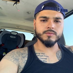 Meet your Posher, Eduardo